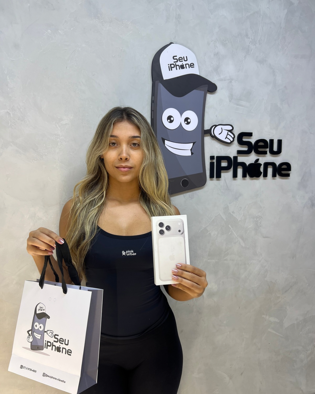 Cliente satisfeito com atendimento Seu iPhone